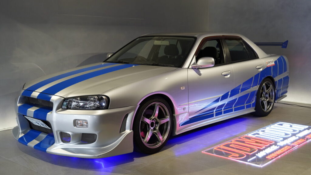 SKYLINE GT-R Custom ER34 [Silver]