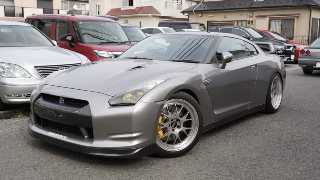 NISSAN GT-R R35