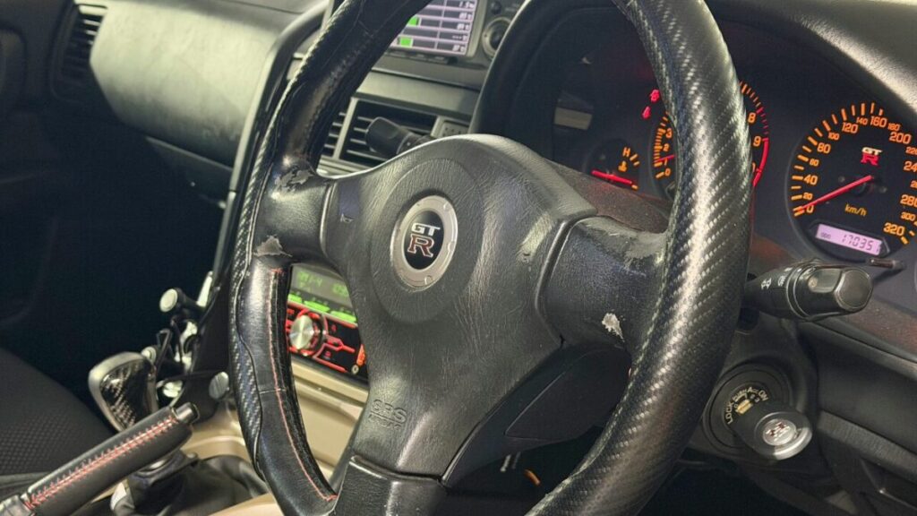 R34 GT-R Original