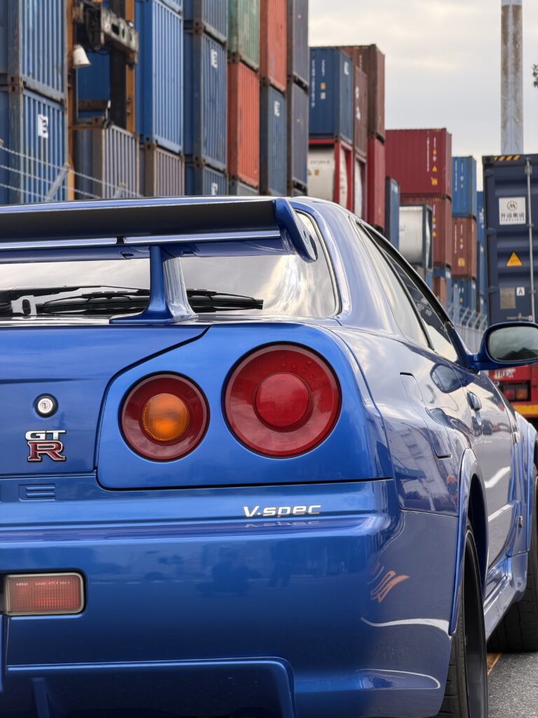 NISSAN GT-R R34 V-Spec in Tokyo