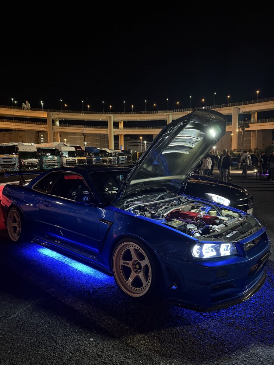 Daikoku PA Tour customer photo by Nabeel Masood
