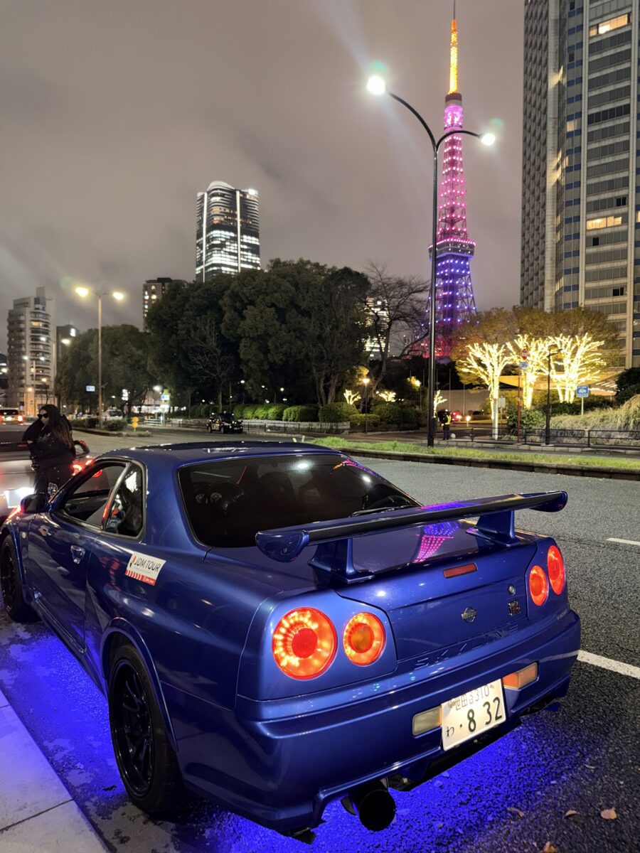 Daikoku PA Tour customer photo by Ivan Mario Anthony